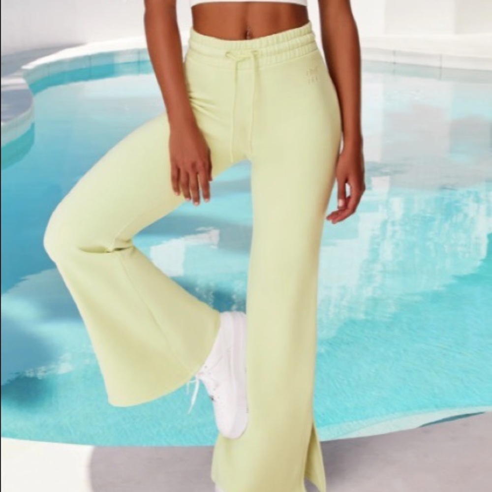 Bo+Tee Petite Lime Split Hem Sweat Pants